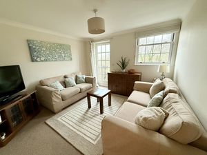 Photo 17- click for photo gallery